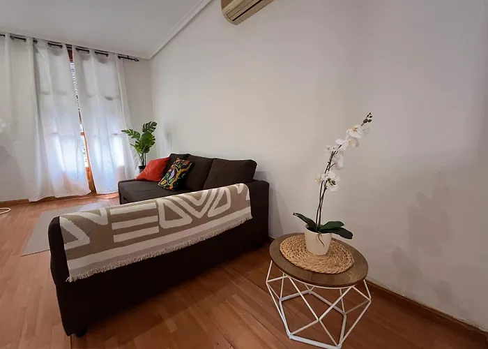 18 Torres La Magdalena Apartment *